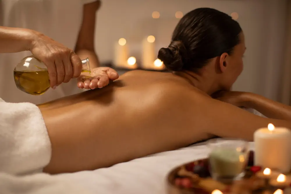 Thai Aromatherapy Massage Thai Aromatherapy Massage
